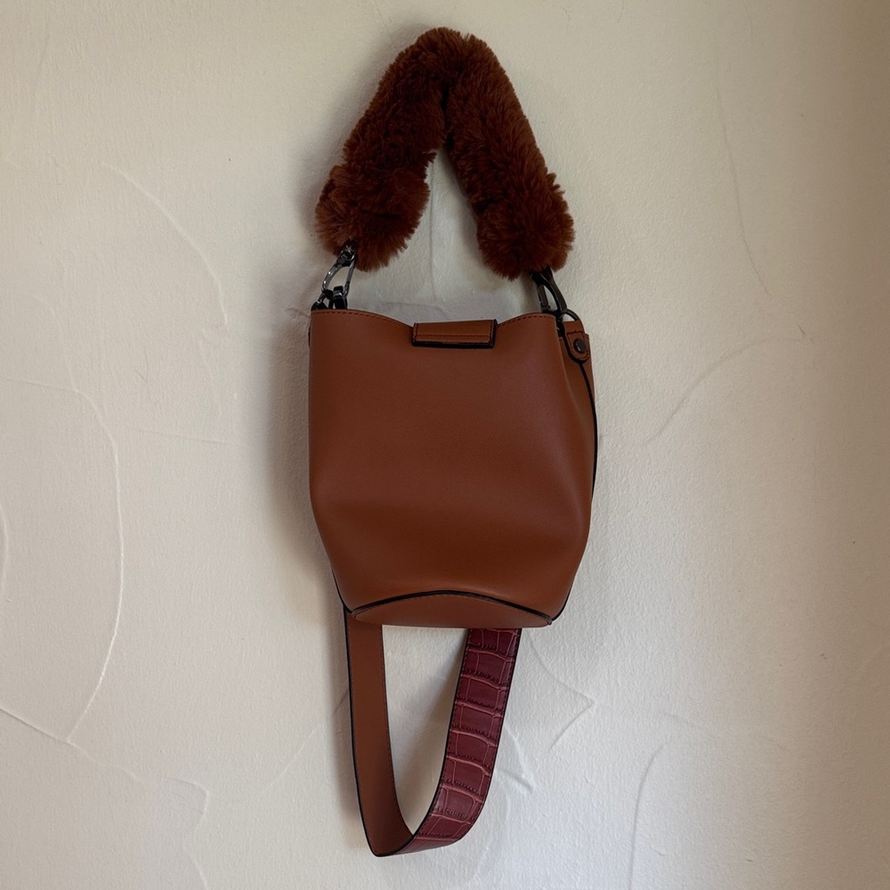 TopShop Faux‎ Fur Handle Caramel Brown Small  Bag w/ Mini Bag Inside - Picture 3 of 10